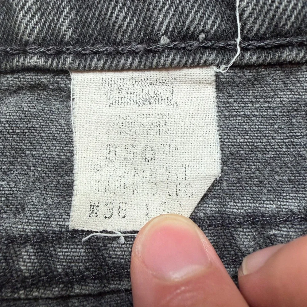 Vintage Levis 550 Cut Off Denim Shorts Mens 34 Black Relaxed Fit Distressed 90s
